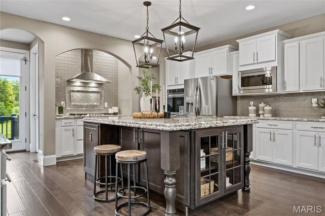 216 Westleigh Court, O'fallon, MO 63385