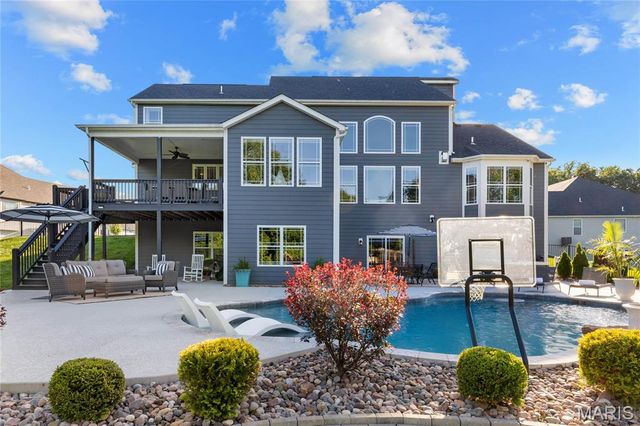 216 Westleigh Court, O'fallon, MO 63385