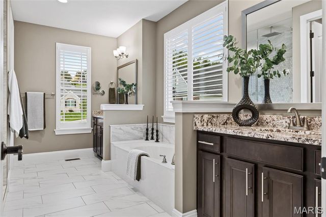 216 Westleigh Court, O'fallon, MO 63385