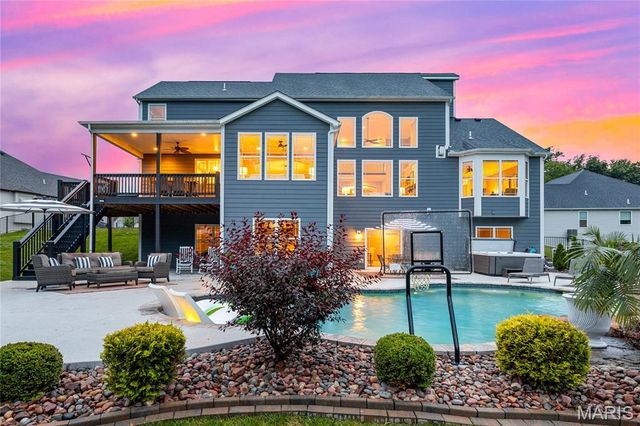 216 Westleigh Court, O'fallon, MO 63385