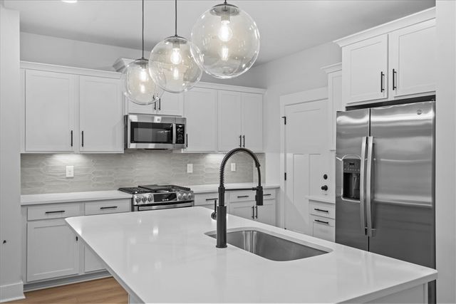 412 Crestcreek Drive, Anderson, SC 29621