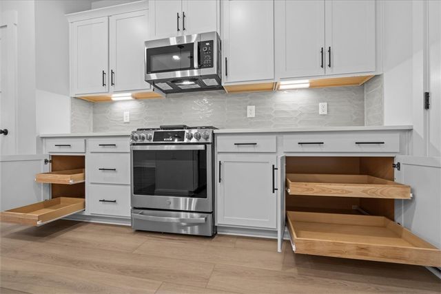 412 Crestcreek Drive, Anderson, SC 29621