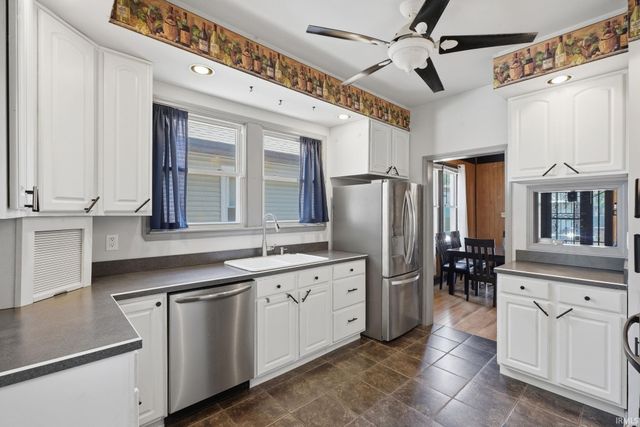 14 E Florida Street, Evansville, IN 47711