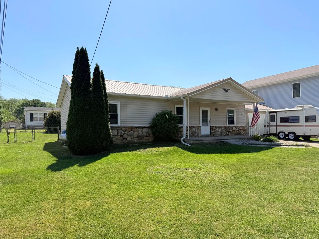 185 W Main Street, Mt Vernon, KY 40456