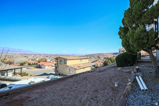 2261 S ENGELMANN PL, St. George, UT 84790