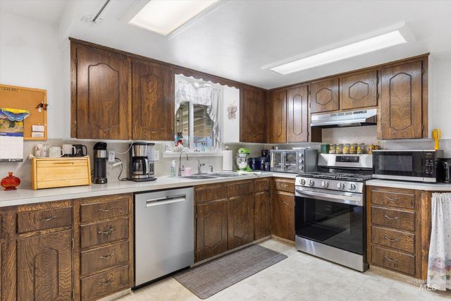 1222 Teton, Caldwell, ID 83605