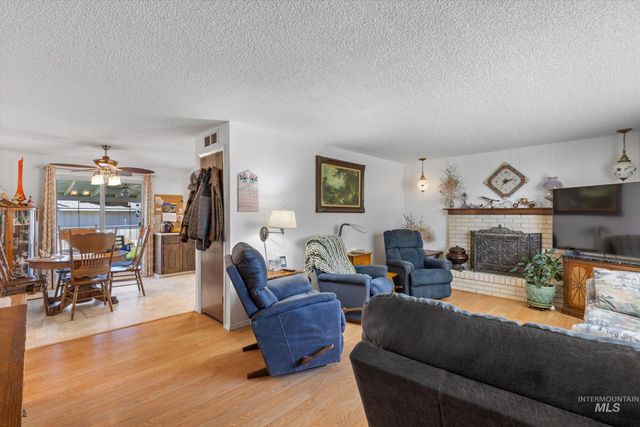 1222 Teton, Caldwell, ID 83605