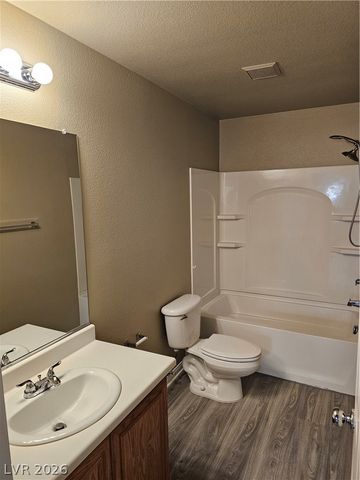 320 Snow Dome Avenue, North Las Vegas, NV 89031