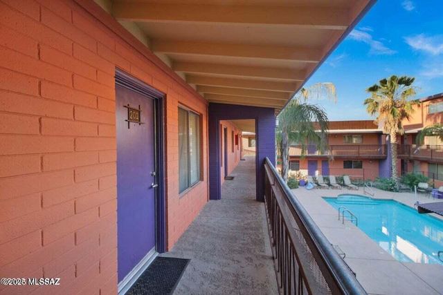 55 N Cherry Ave Unit 201, Tucson, AZ 85719