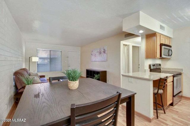 55 N Cherry Ave Unit 201, Tucson, AZ 85719
