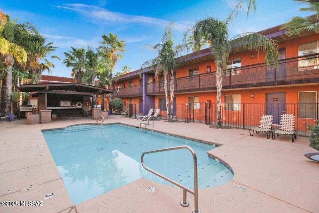 55 N Cherry Ave Unit 201, Tucson, AZ 85719