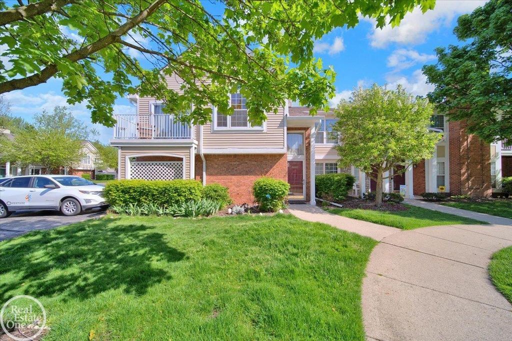 56588 Scotland Boulevard, Shelby Twp, MI 48316