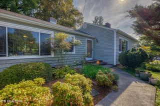 5908 Chalmers Drive, Knoxville, TN 37920