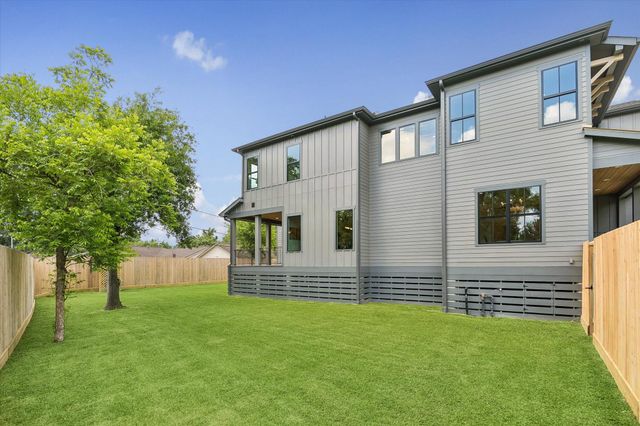 2203 Cheshire Lane, Houston, TX 77018