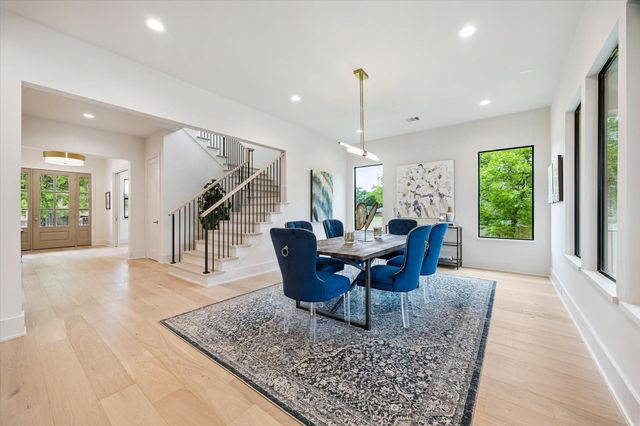 2203 Cheshire Lane, Houston, TX 77018
