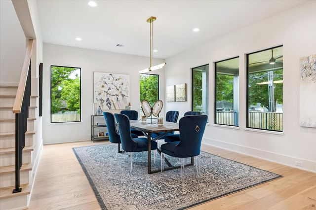 2203 Cheshire Lane, Houston, TX 77018