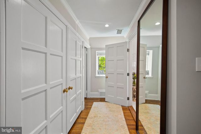 317 AIRDALE RD, Bryn Mawr, PA 19010