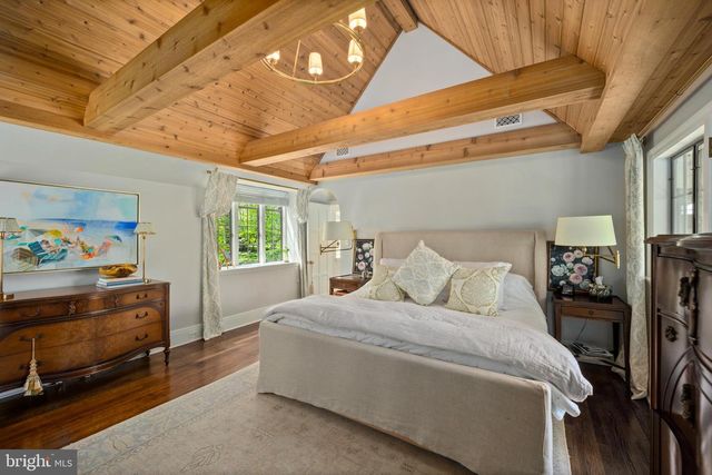 317 AIRDALE RD, Bryn Mawr, PA 19010