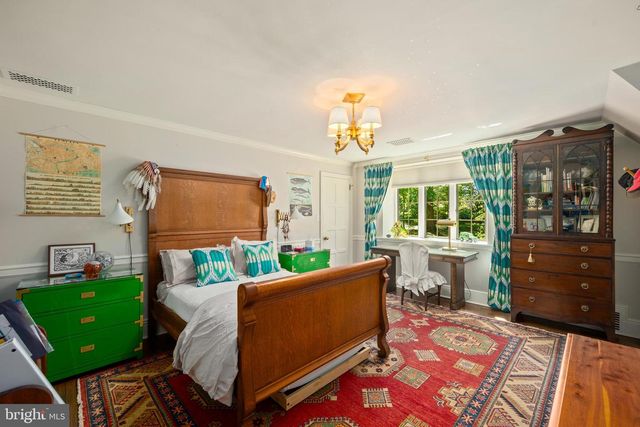 317 AIRDALE RD, Bryn Mawr, PA 19010