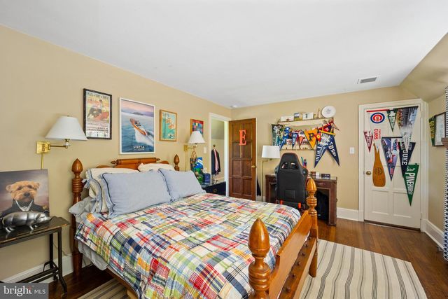 317 AIRDALE RD, Bryn Mawr, PA 19010