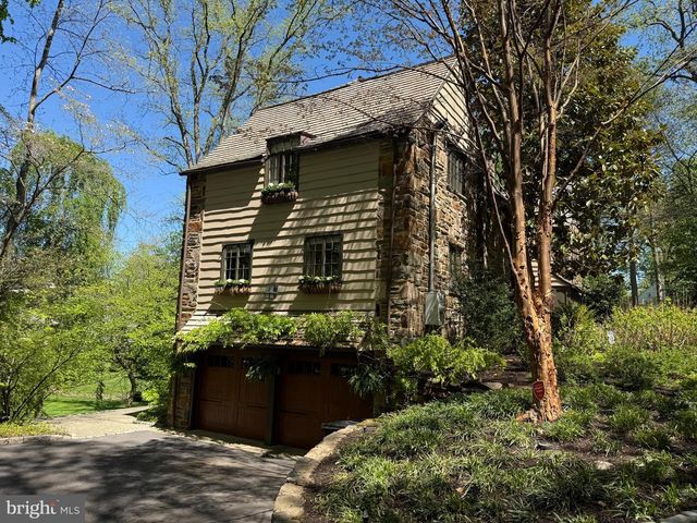 317 AIRDALE RD, Bryn Mawr, PA 19010