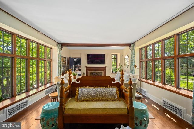 317 AIRDALE RD, Bryn Mawr, PA 19010