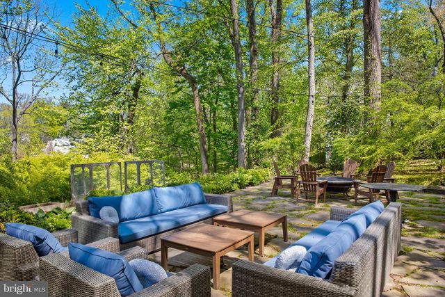 317 AIRDALE RD, Bryn Mawr, PA 19010