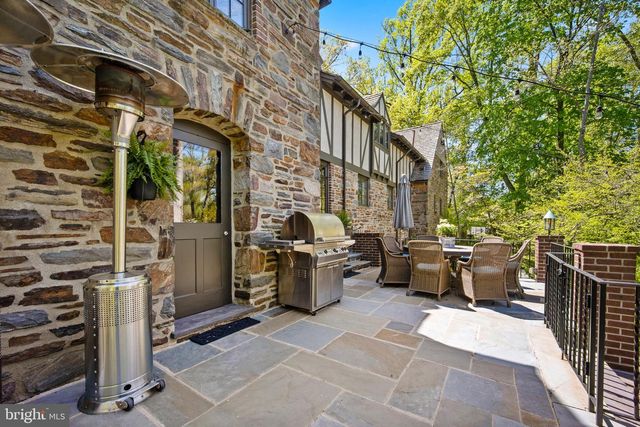 317 AIRDALE RD, Bryn Mawr, PA 19010