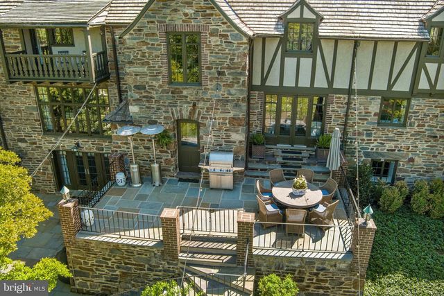 317 AIRDALE RD, Bryn Mawr, PA 19010