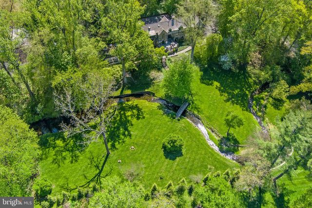 317 AIRDALE RD, Bryn Mawr, PA 19010