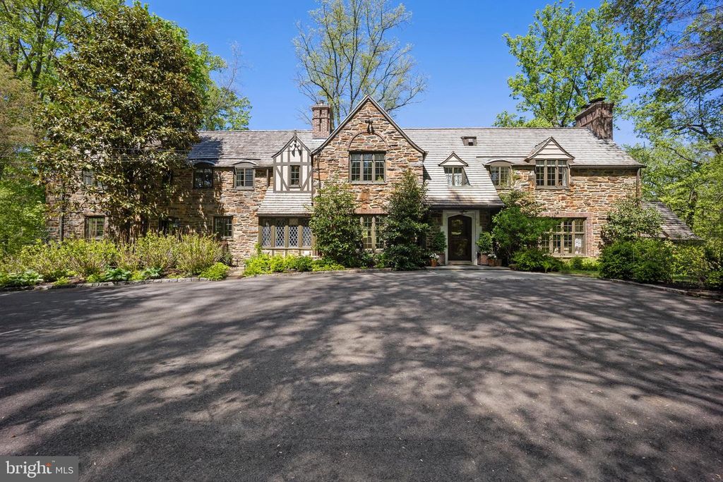 317 AIRDALE RD, Bryn Mawr, PA 19010
