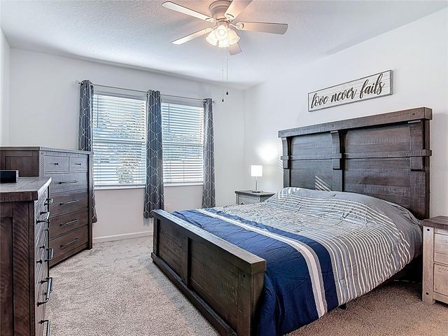 5704 BRISTLELEAF COURT, Leesburg, FL 34748