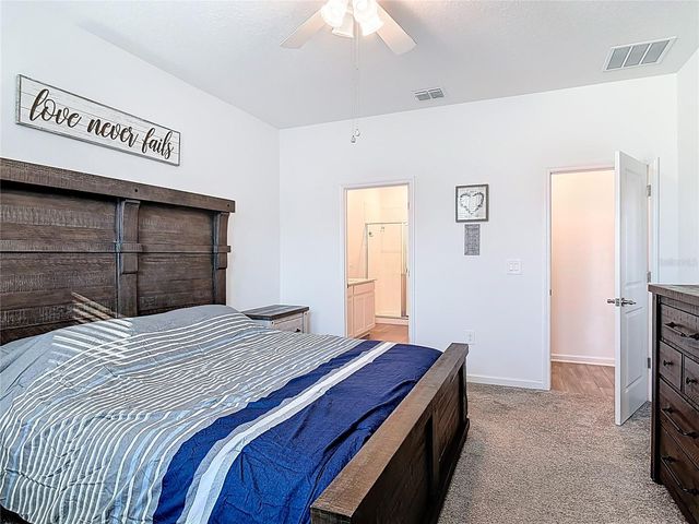 5704 BRISTLELEAF COURT, Leesburg, FL 34748