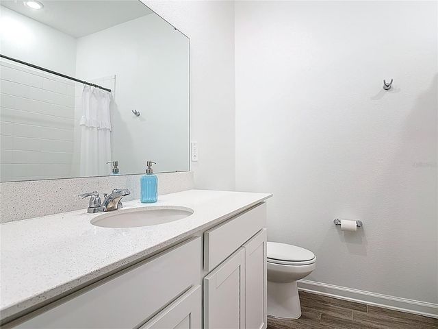 5704 BRISTLELEAF COURT, Leesburg, FL 34748