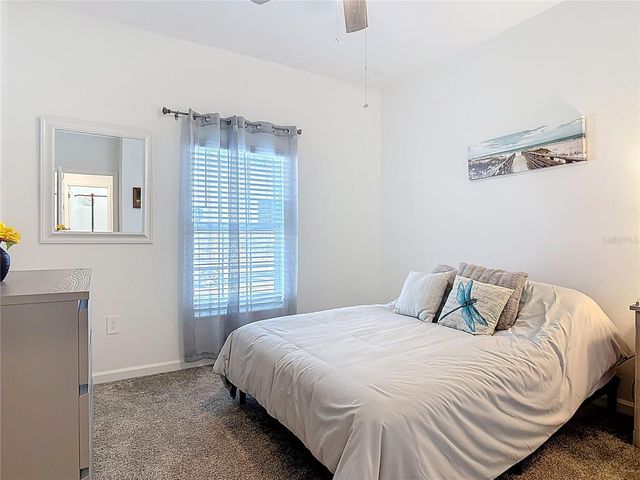 5704 BRISTLELEAF COURT, Leesburg, FL 34748