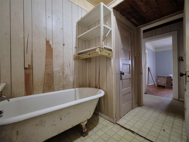 7615 Avenue J, Beasley, TX 77417