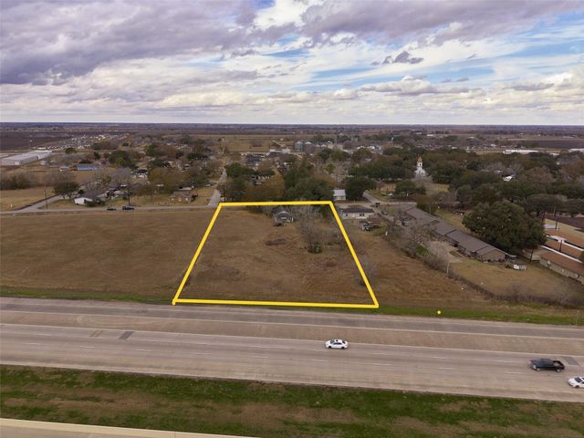 7615 Avenue J, Beasley, TX 77417