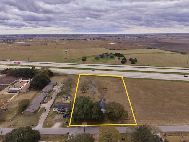 7615 Avenue J, Beasley, TX 77417