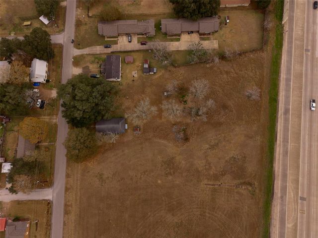 7615 Avenue J, Beasley, TX 77417