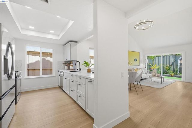 39610 Trinity Way, Fremont, CA 94538