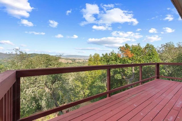 9040 El Matador Drive, Gilroy, CA 95020