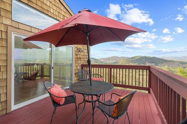 9040 El Matador Drive, Gilroy, CA 95020