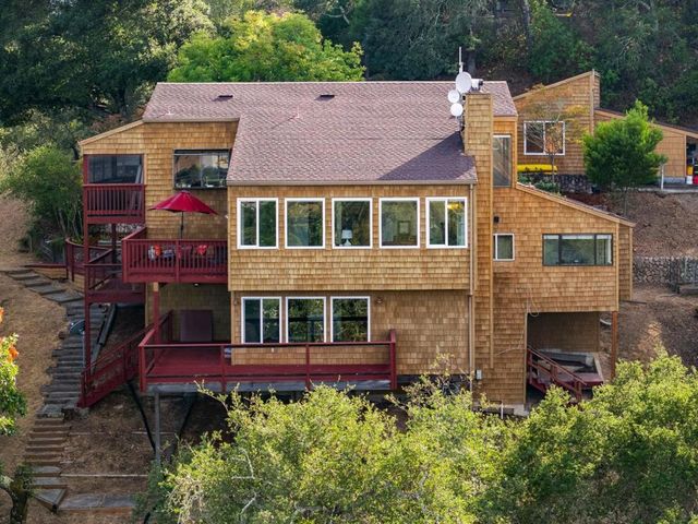 9040 El Matador Drive, Gilroy, CA 95020