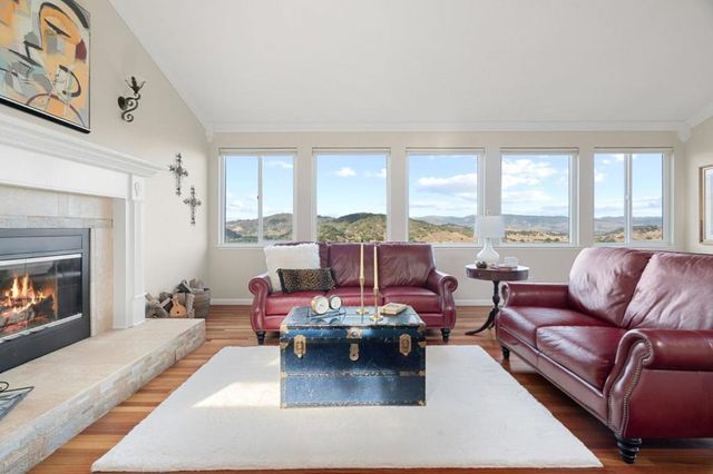 9040 El Matador Drive, Gilroy, CA 95020