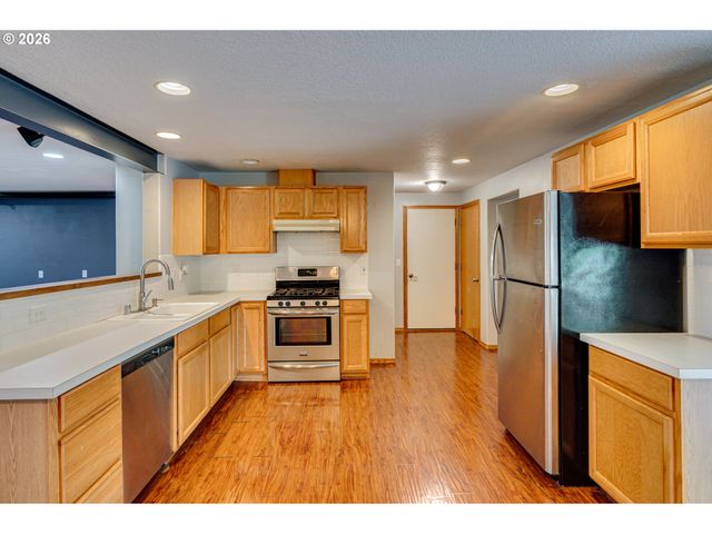 925 N 1ST Ave, Ridgefield, WA 98642