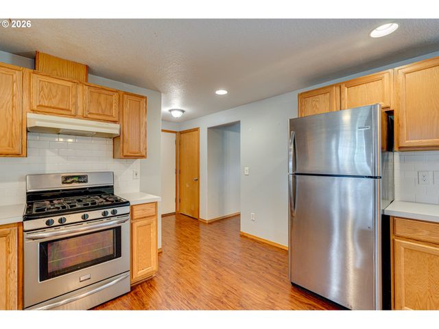 925 N 1ST Ave, Ridgefield, WA 98642