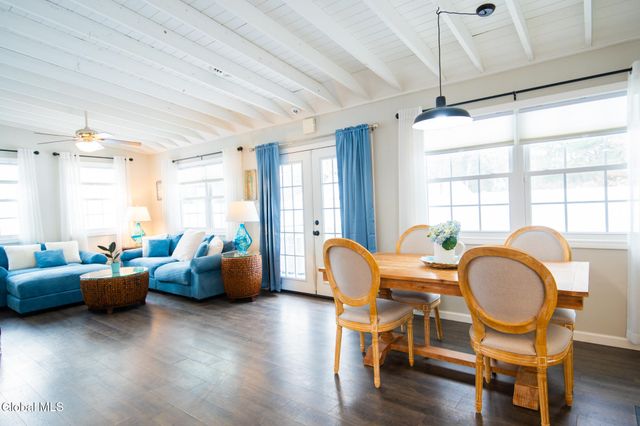 43 Hillcrest Avenue, Queensbury, NY 12804