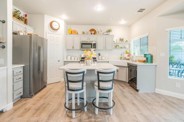 64279 Eagle Mountain Avenue, Desert Hot Springs, CA 92240