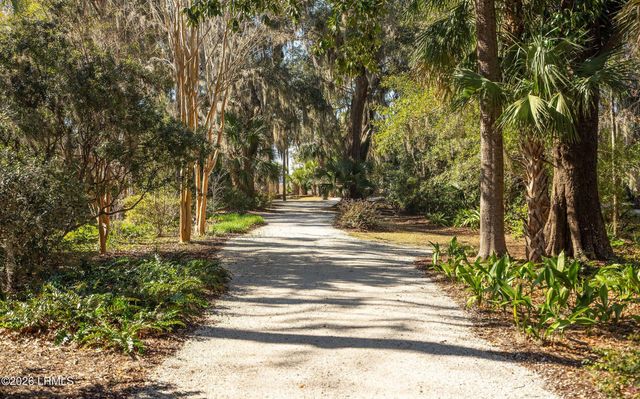 6 Winding Oak Drive, Okatie, SC 29909