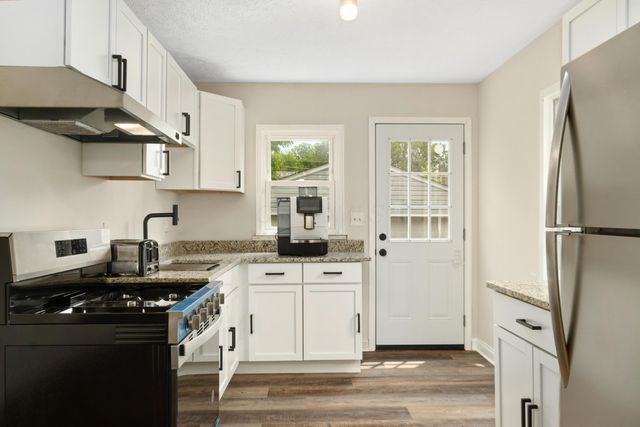 1816 Brentnell Avenue, Columbus, OH 43219